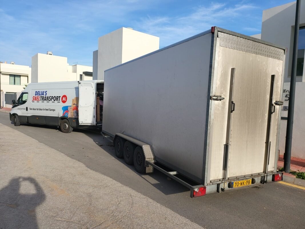 Spoedtransport — Delia's Sneltransport in actie